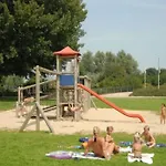 Gezellige Vakantiewoning Met Sauna In Bij Nijmegen - Recreational Only No Workers Vakantiehuis