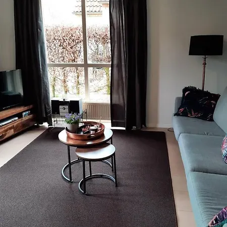 Gezellige Vakantiewoning Met Sauna In Bij Nijmegen - Recreational Only No Workers Vakantiehuis *