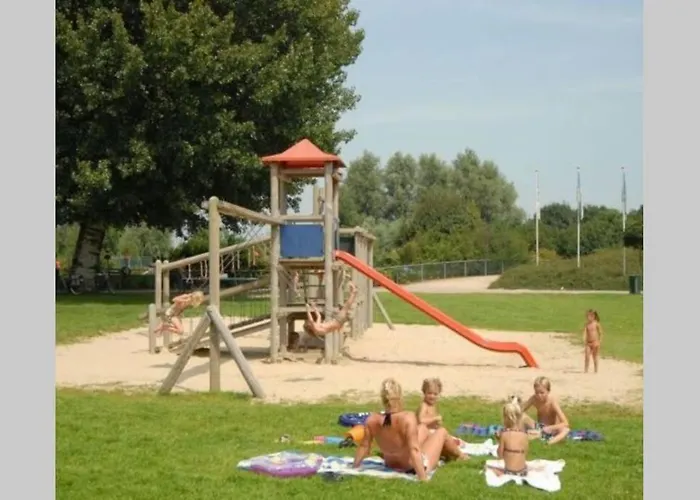 Gezellige Vakantiewoning Met Sauna In Bij Nijmegen - Recreational Only No Workers Vakantiehuis