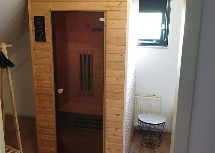 Gezellige Vakantiewoning Met Sauna In Bij Nijmegen - Recreational Only No Workers *
